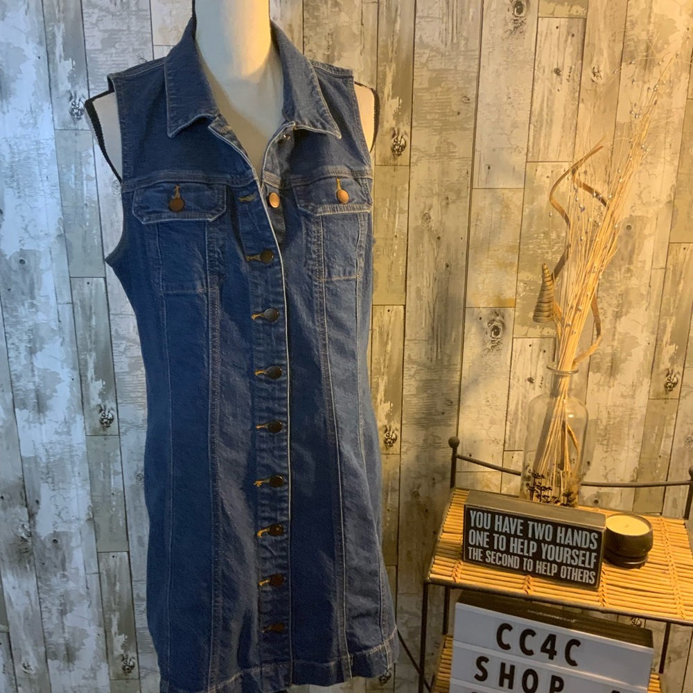 Universal Thread Blue Sleeveless Denim Dress